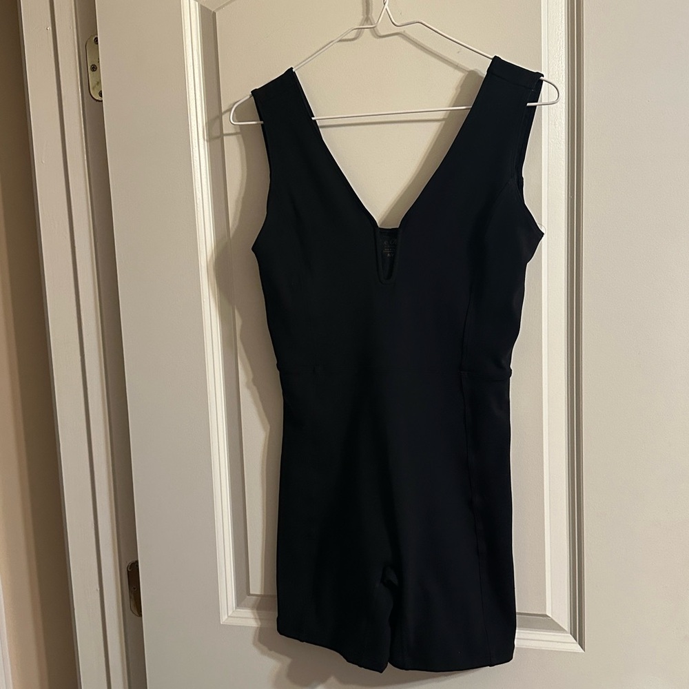 RARE LeORE by Bandier Black Keyhole Unitard Romper Athletic One Piece S